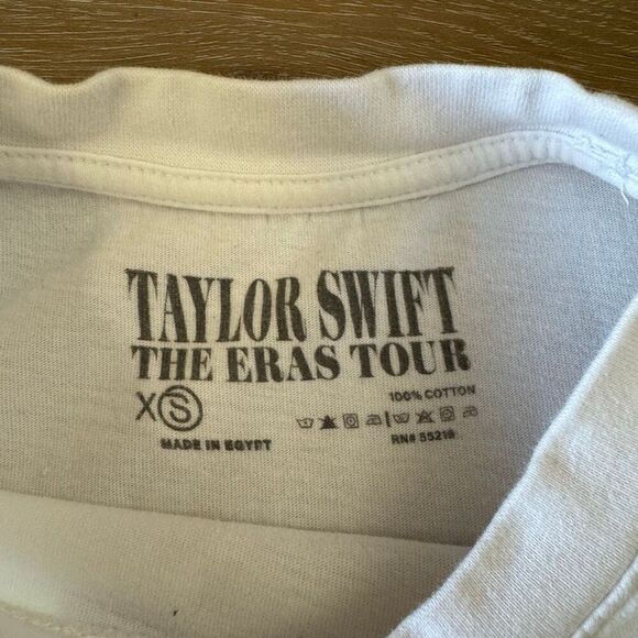 Taylor Swift The Eras Tour Official Merchandise Cream Shirt Size S Pop Iconic - Picture 2 of 4